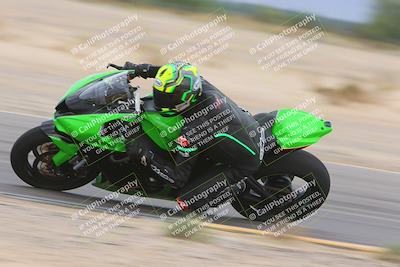 media/Sep-10-2023-SoCal Trackdays (Sun) [[6b4faecef6]]/Turn 6 Inside Pans (955am)/